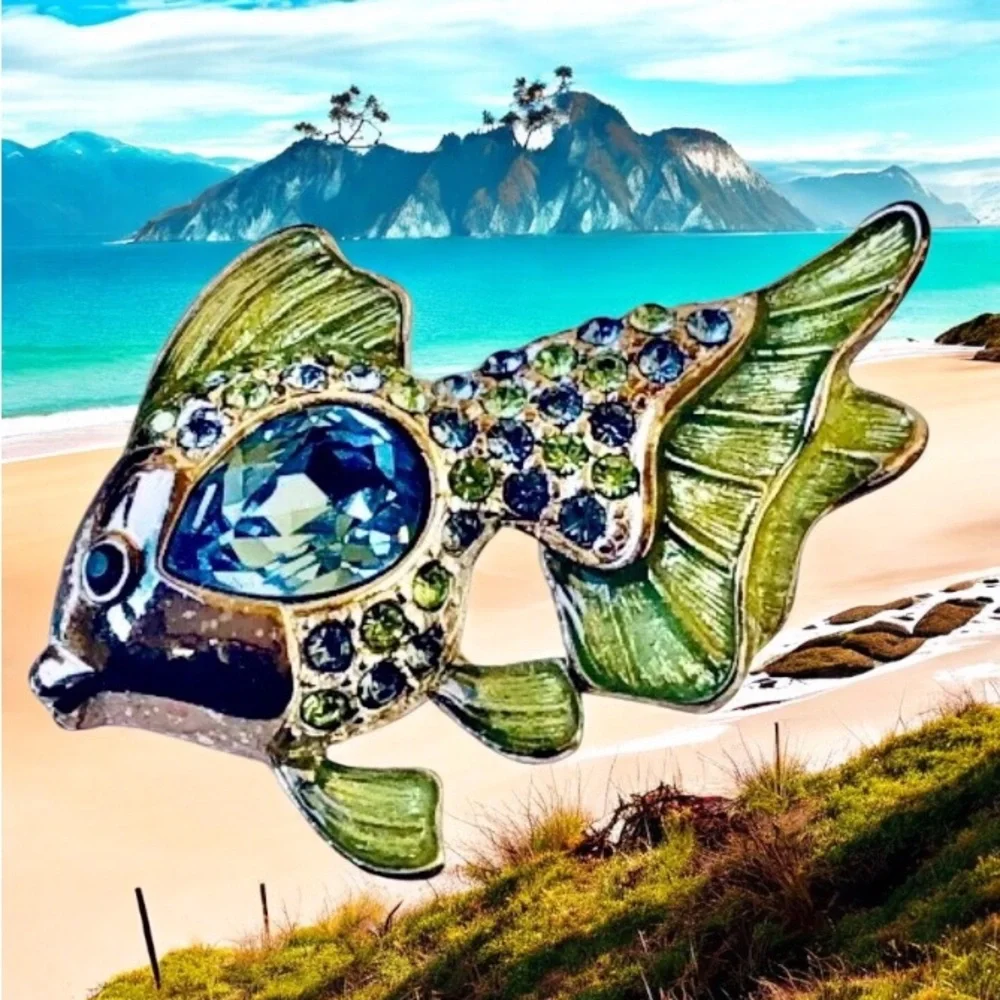 Monet Vintage FISH Brooch Enamel & Rhinestones